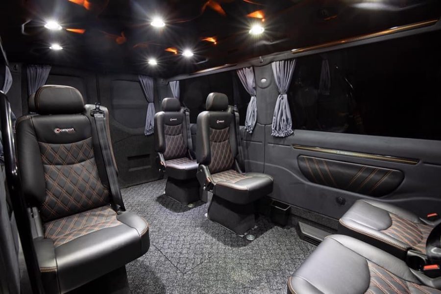 Luksusmatkustamo 1+8 tilataksissa – tilausajot Lahdessa